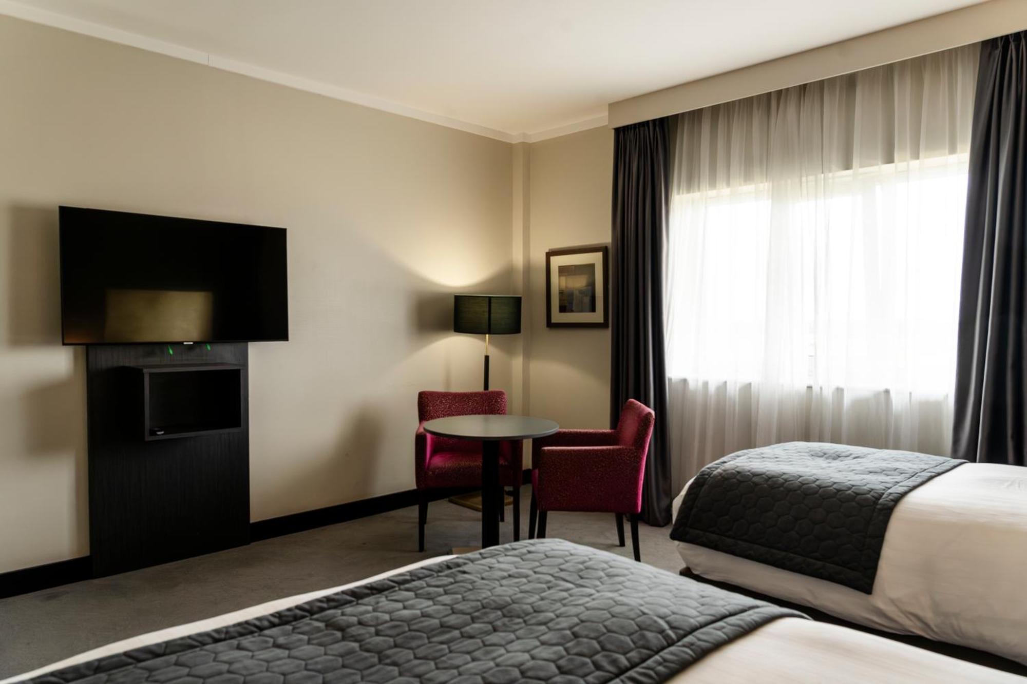 Talbot Hotel Carlow Bagian luar foto